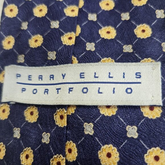 Perry Ellis Portfolio tie with a Blue Background and Gold Pattern - Picture 3 of 3